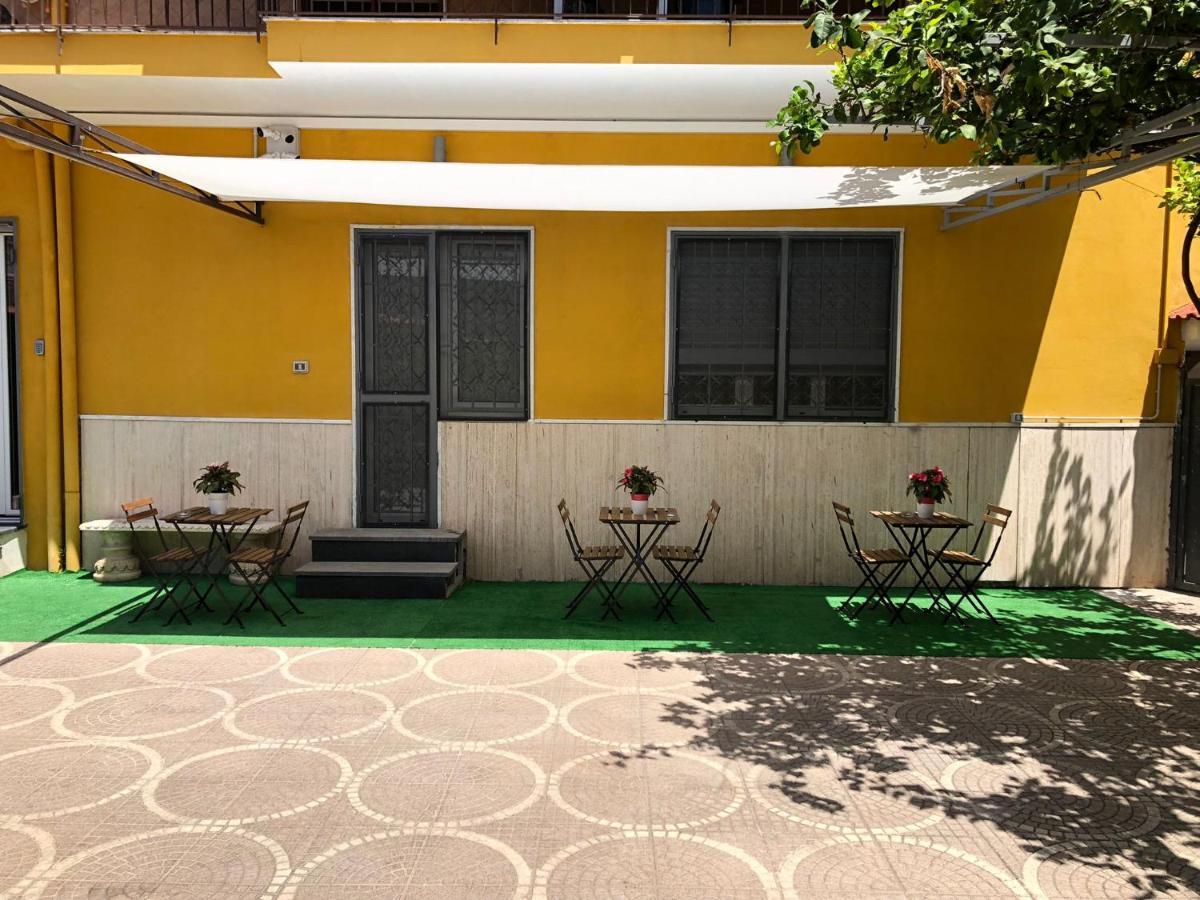 Villa Manto Bed And Breakfast - Torre Annunziata Pompei Екстер'єр фото